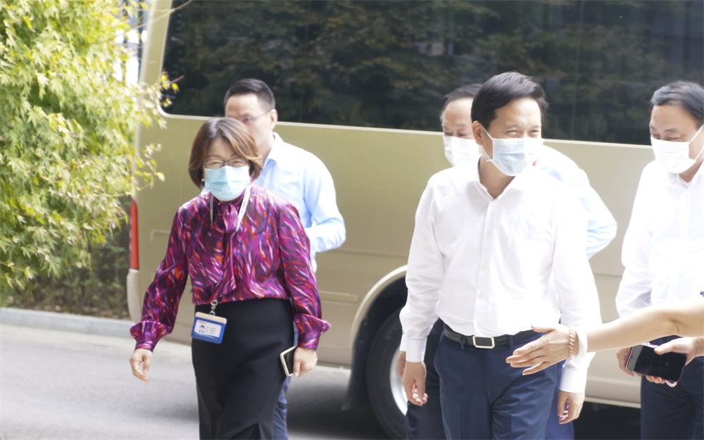 赵一德省长光临优德唯一官网科技现场调研